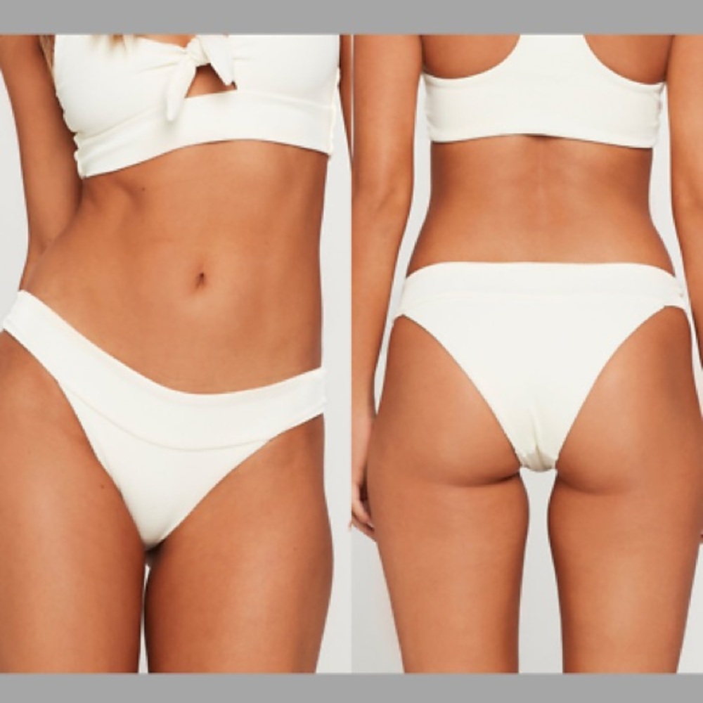 NEW L Space Veronica Ribbed Bikini Bottom Cream Size Medium Cheeky Style NWT